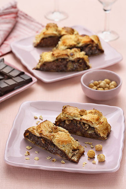 Sfogliata Gianduja e Pere (Puff Strudel with Chocolate, Hazelnuts and Pears) (Dairy or Parve)